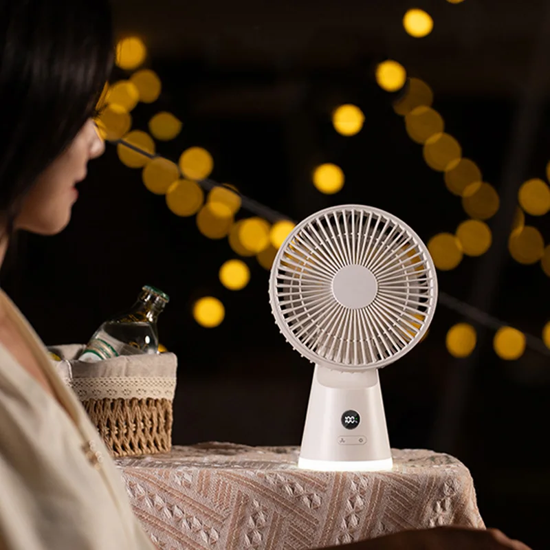 พัดลมตั้งโต๊ะไร้สาย Noisy Small Night Light Camping Fan Table