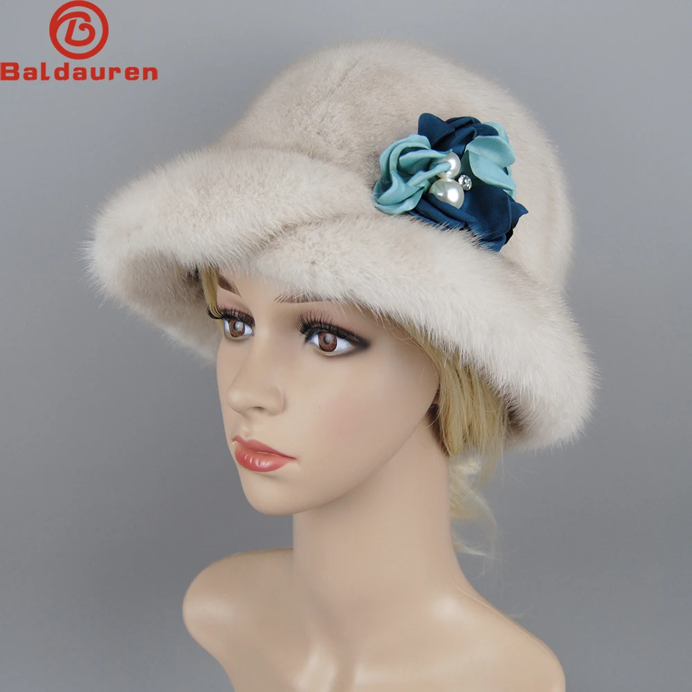 2025 Russian Fur Hats Women Winter Warm Natural Whole Mink Fur Classic Luxury Caps Earflap High Quality Hat anti cold -20degree