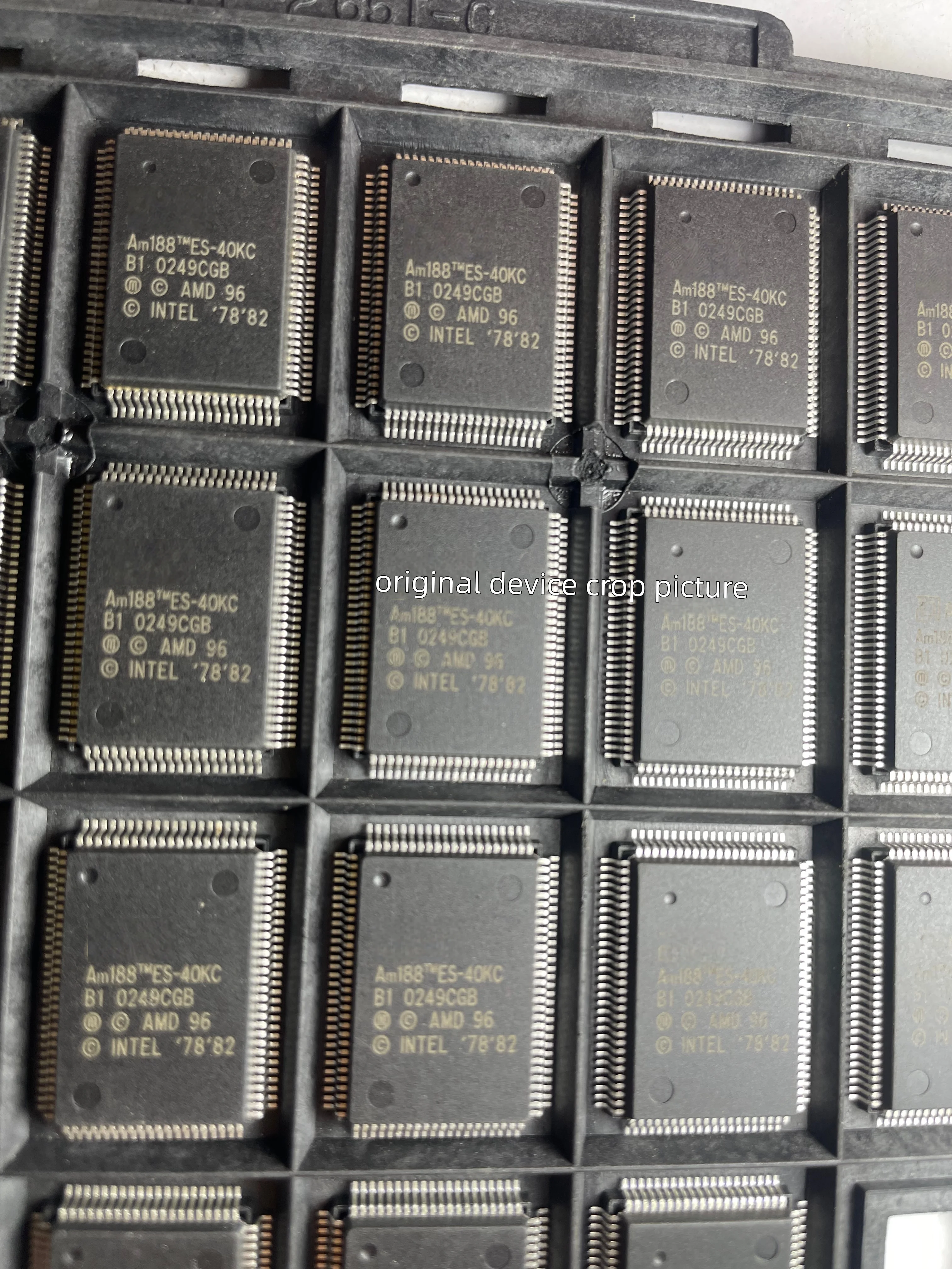 2pcs/lot Original be of great Quality AM188ES-40KC  can be replaced  AM188ES-20KC AM188ES-25KC