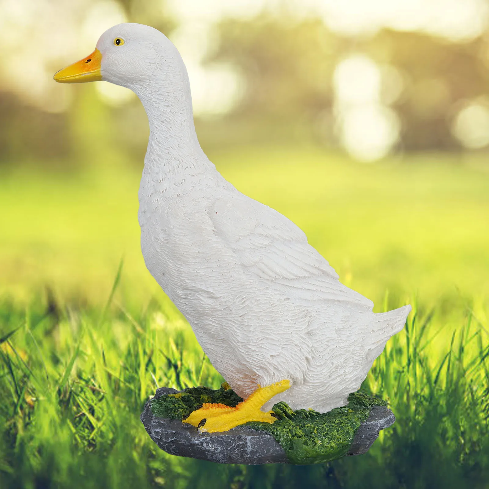 

Resin Duck Figurine Garden Decor Realistic Vivid Hand Painted Waterproof Outdoor Duck Sculpture Statue For Garden Yard Homes