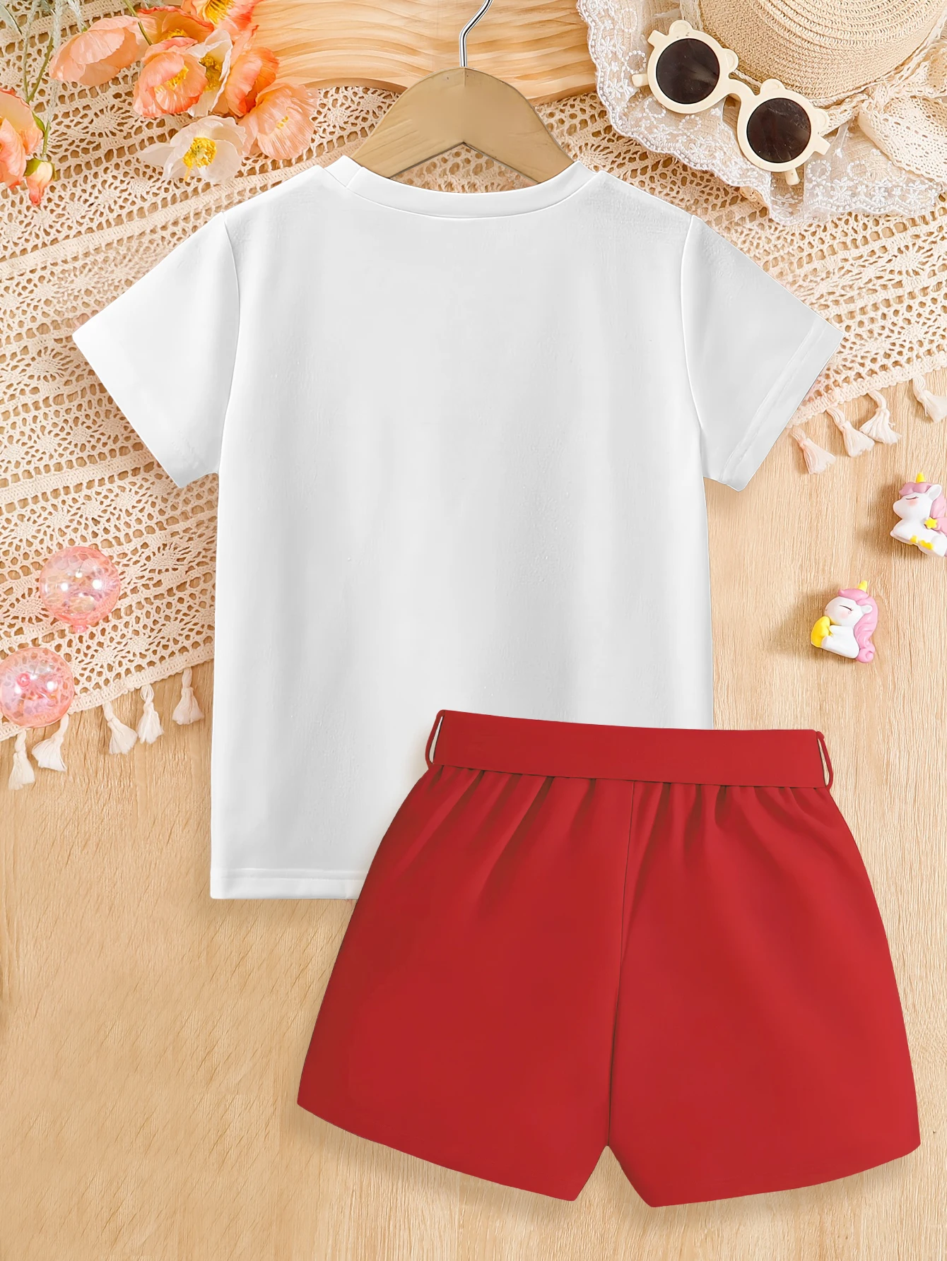2 pieces: Valentine's Day and Back-to-School Season Summer Girls Set Cute Cartoon Pencil Heart Print T-shirt Woven Bow Shorts