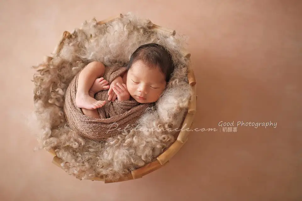 Solid wood basket rattan woven children photography props studio newborn photos baby basket