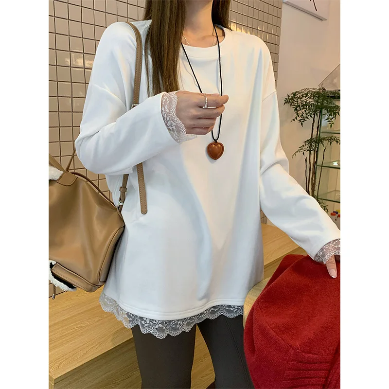 

White Long-sleeved Base Shirt for Women, 2025 Spring New Lace Splicing Loose Round-neck T-shirt Top