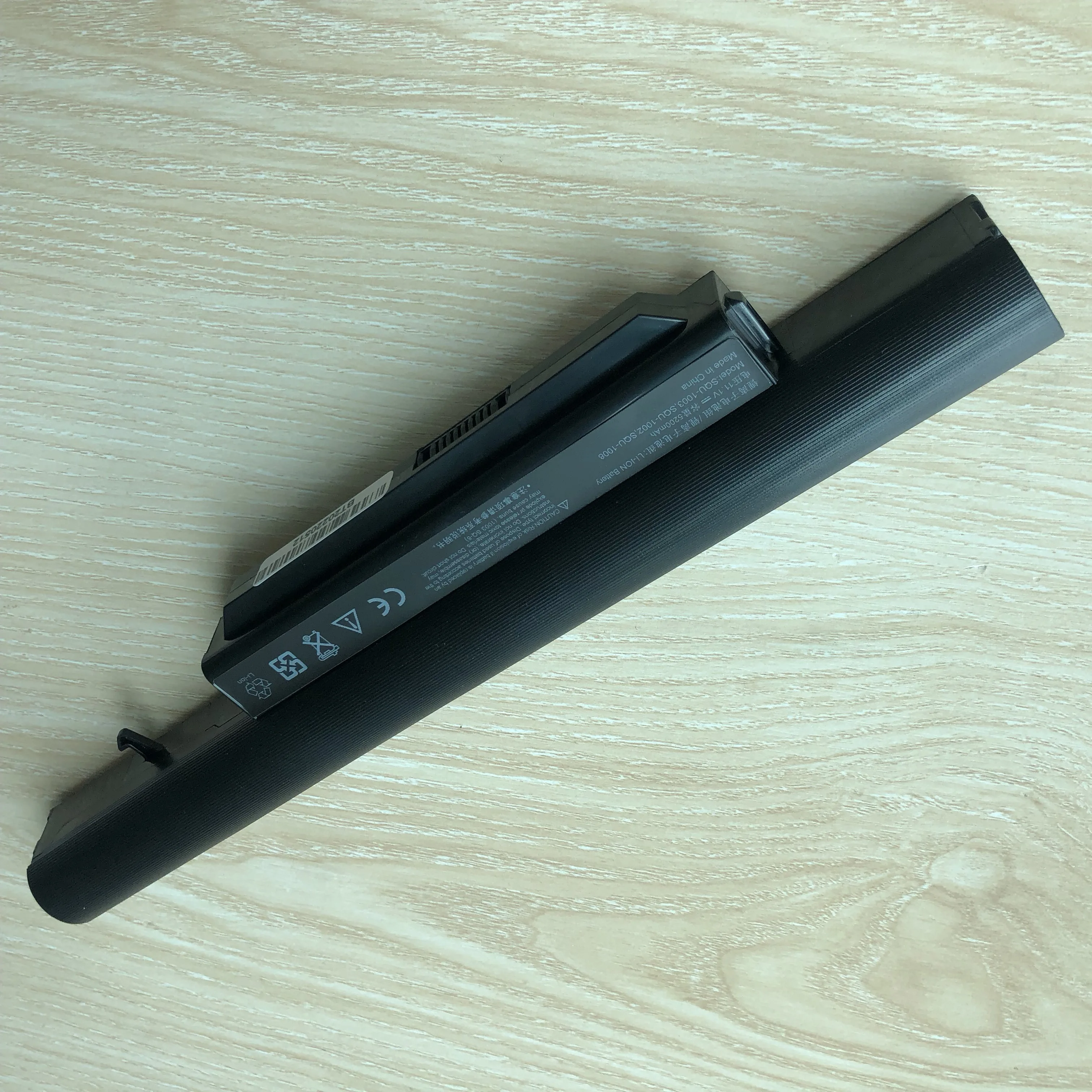 11.1V Laptop Battery for Hasee A560P K580S K580P SQU-1008 SQU-1003 SQU-1002 For Haier R410 R410G R410U T6-3