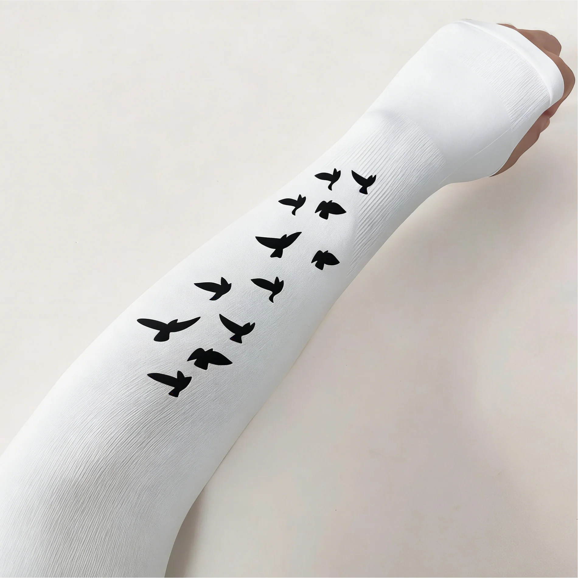 Summer print hot item personalized small fresh sleeve cover for men and women daily commuting outdoors