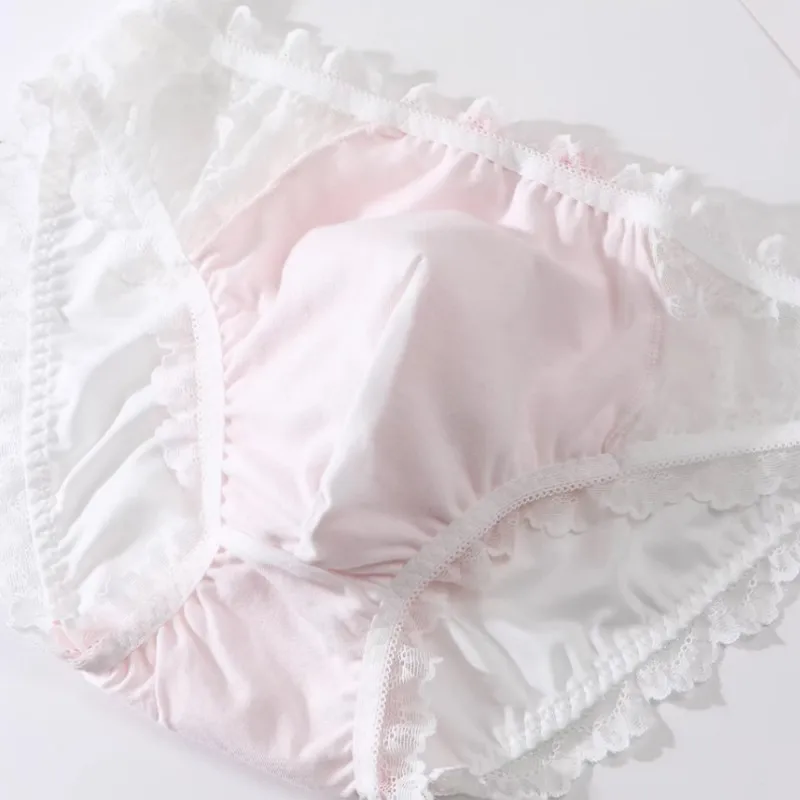 Sexy Men Lace Mid Waist Underwear Lightweight Mesh Breathable Lingerie Skin-friendly Silky Touch Panties Sissy Cosplay Briefs