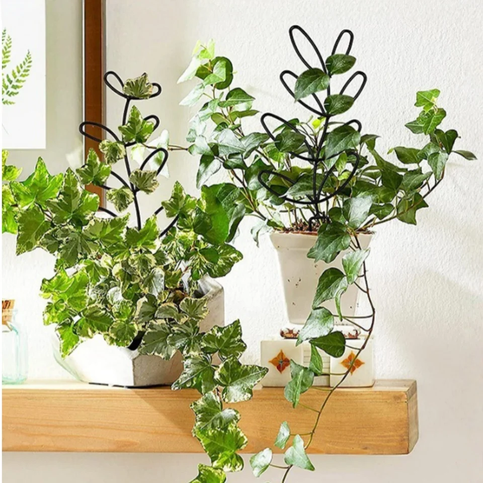 1/2Pack Indoor Plant Trellis Garden Trellis ，Small Climbing Leaf Shape Trellis for Garden Potted Plant Houseplant