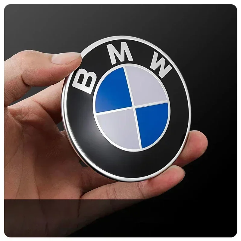 82mm 74mm Car Front Hood Emblem With Pins Trunk Badge For BMW E39 E46 E90 E60 F10 F11 F20 F30 F34 F01 G20 G21 G31 G60 X1 X3 X5