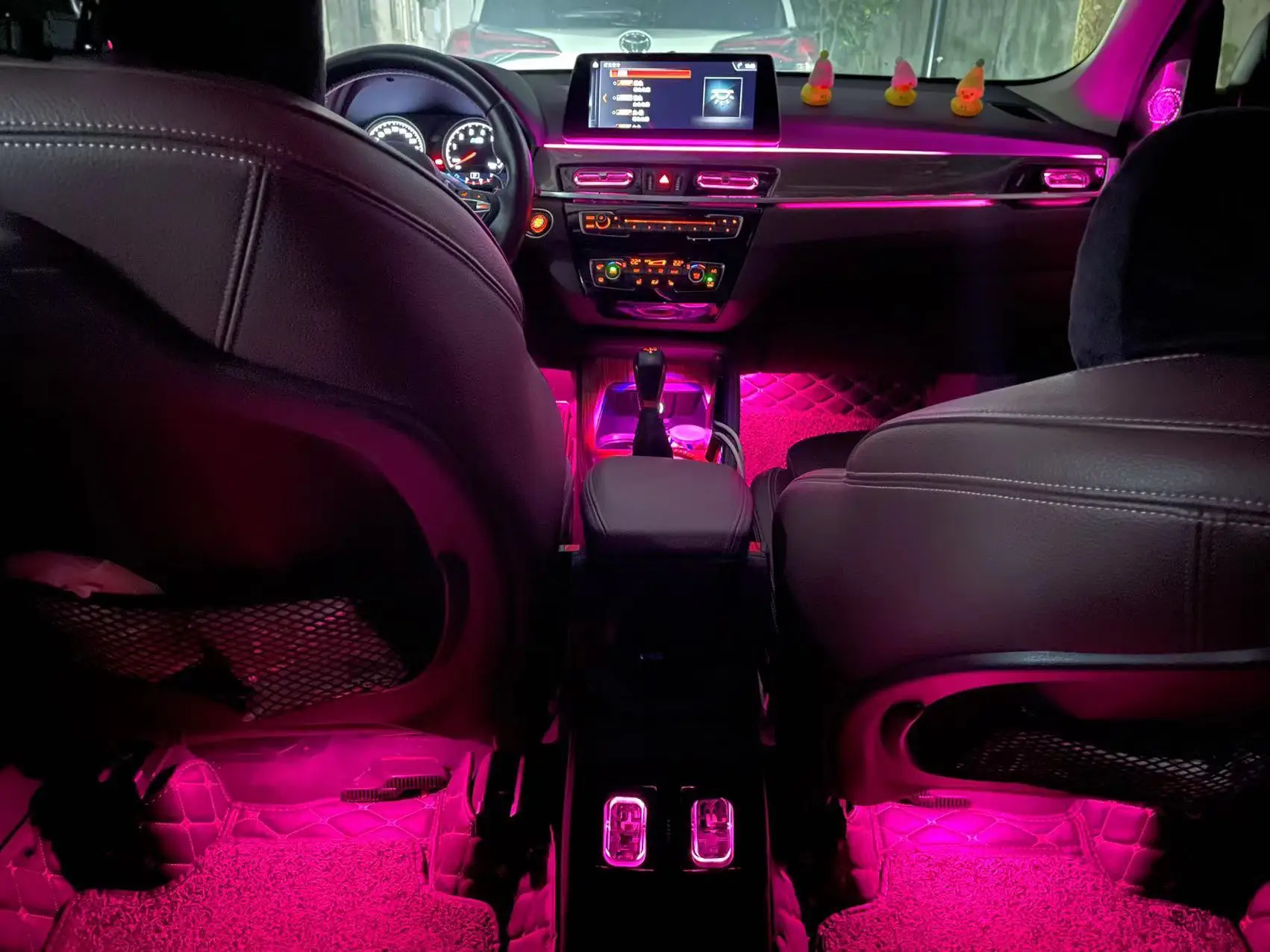 ICarsin Dynamic Colorful Ambient Lighting Upgrade Kit for BMW X1 X2 2016-2022 F48 F49 Interior LED Ambient Lighting LED Air Vent