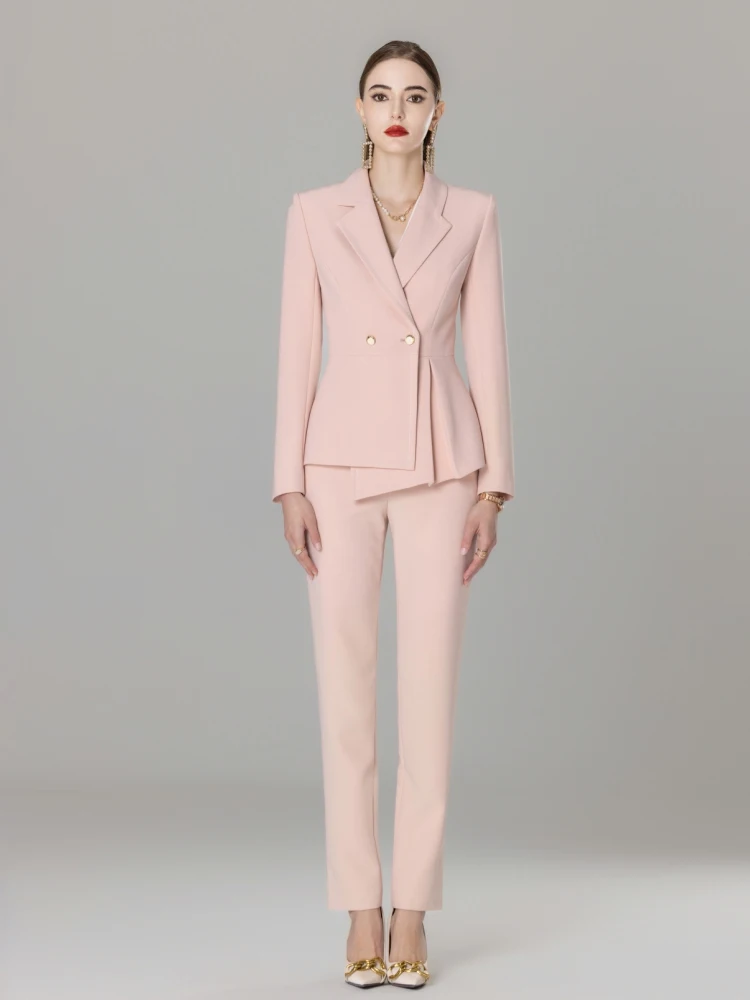 

Розовый костюм-тройка для женщин: элегантный деловой наряд для профессиональных ведущих, модный комплект в стиле богини