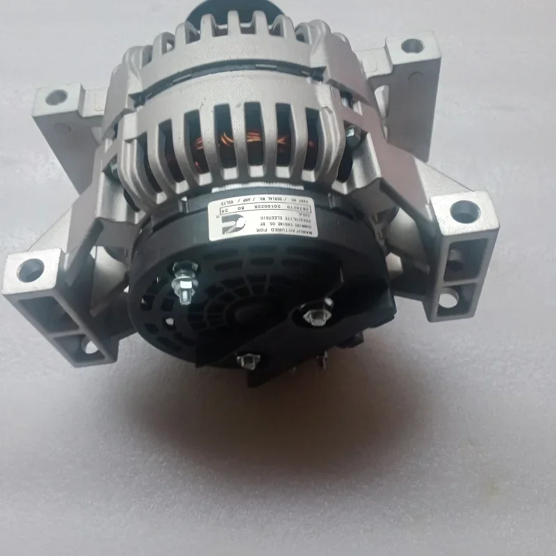 100% Brand New High Quality Dynamo 4365991 2874279 2874453 C4365991 ISZ Alternator 4365991 2874279 2874453 C4365991