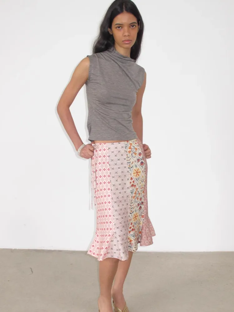 CHEERART Różowa Spódnica Syrenka w Kwiaty z Naszywkami dla Kobiet Lato 2025 Długość do Kolan Moda Damska Dół Odzież Projektantów