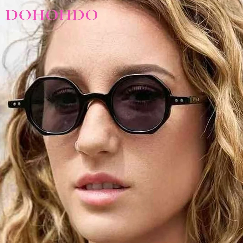 

Vintage Sunglasses Women Small Round Retro Punk Polygon Sun Glasses Men Rivets Brand Fashion Driving Eyewear UV400 Lentes De Sol
