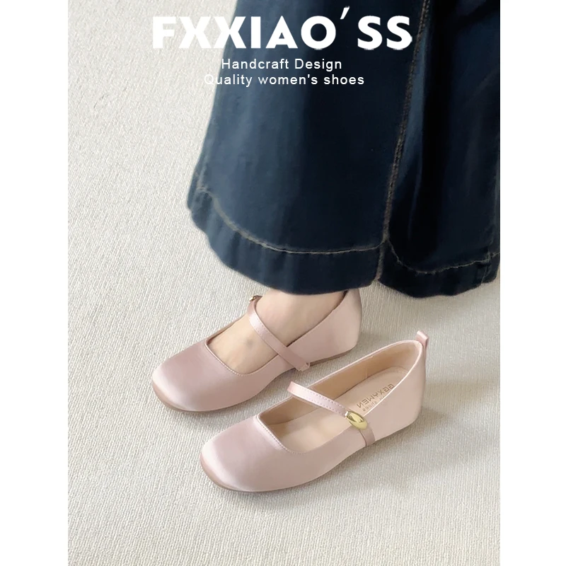 scarpe-da-donna-mary-jane-in-seta-con-plateau-a-punta-tonda-per-aumentare-l'altezza-ideali-con-gonne