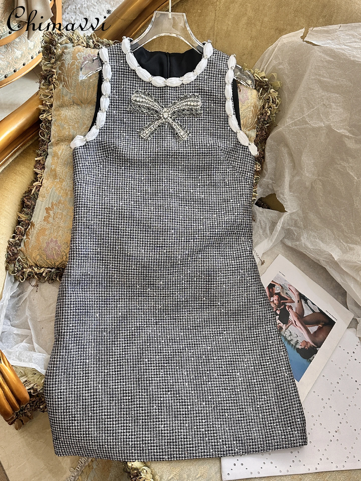 

Autumn Heavy Craft Embroidered Short Dress French Elegant Heavy Craft Rhinestone Round Neck Loose Elegant Party Women Dress