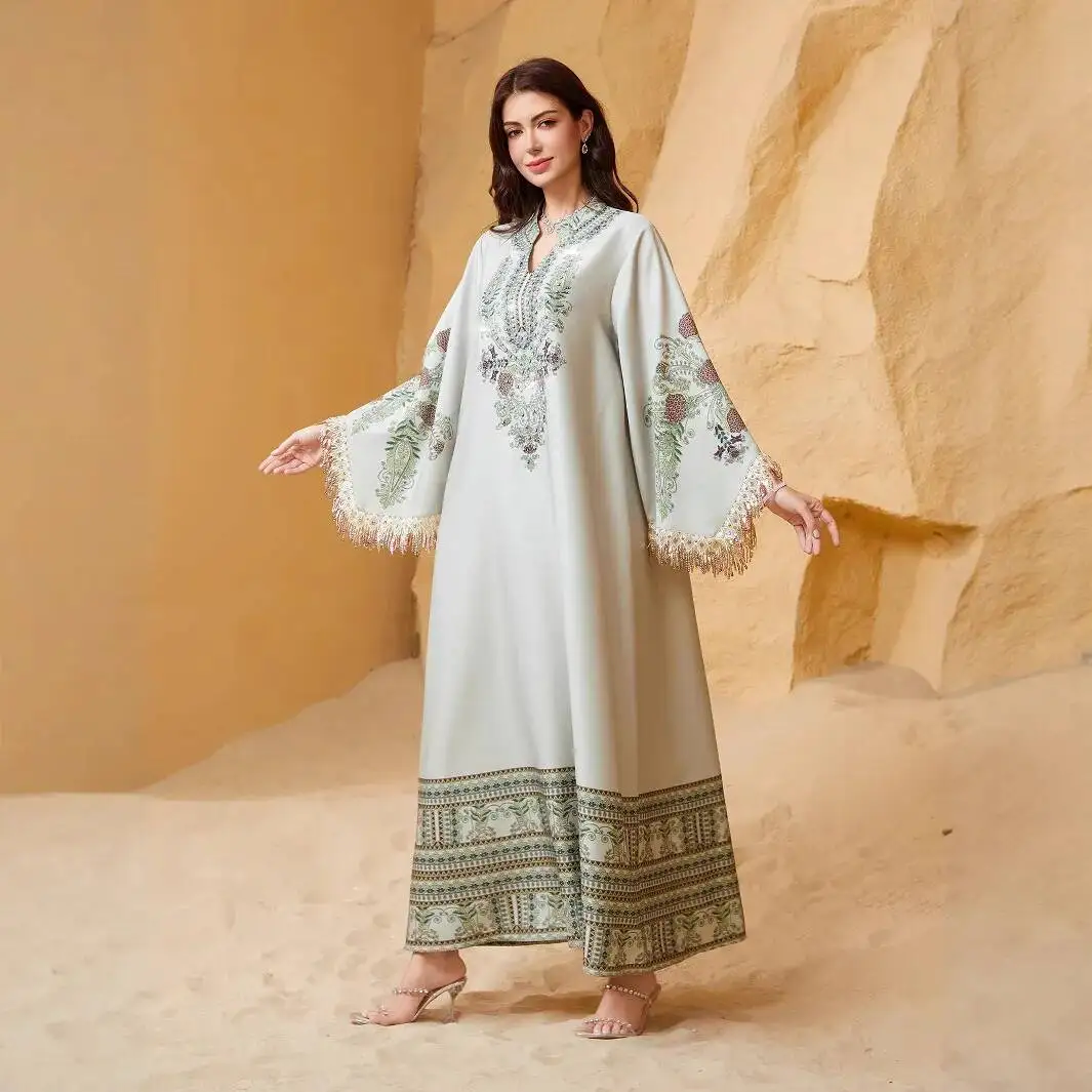 

Женское мусульманское платье-роба Nc21 с V-образным вырезом, принтом и бахромой, элегантное арабское платье-абайя, роскошное исламское платье для Рамадана, Дубай