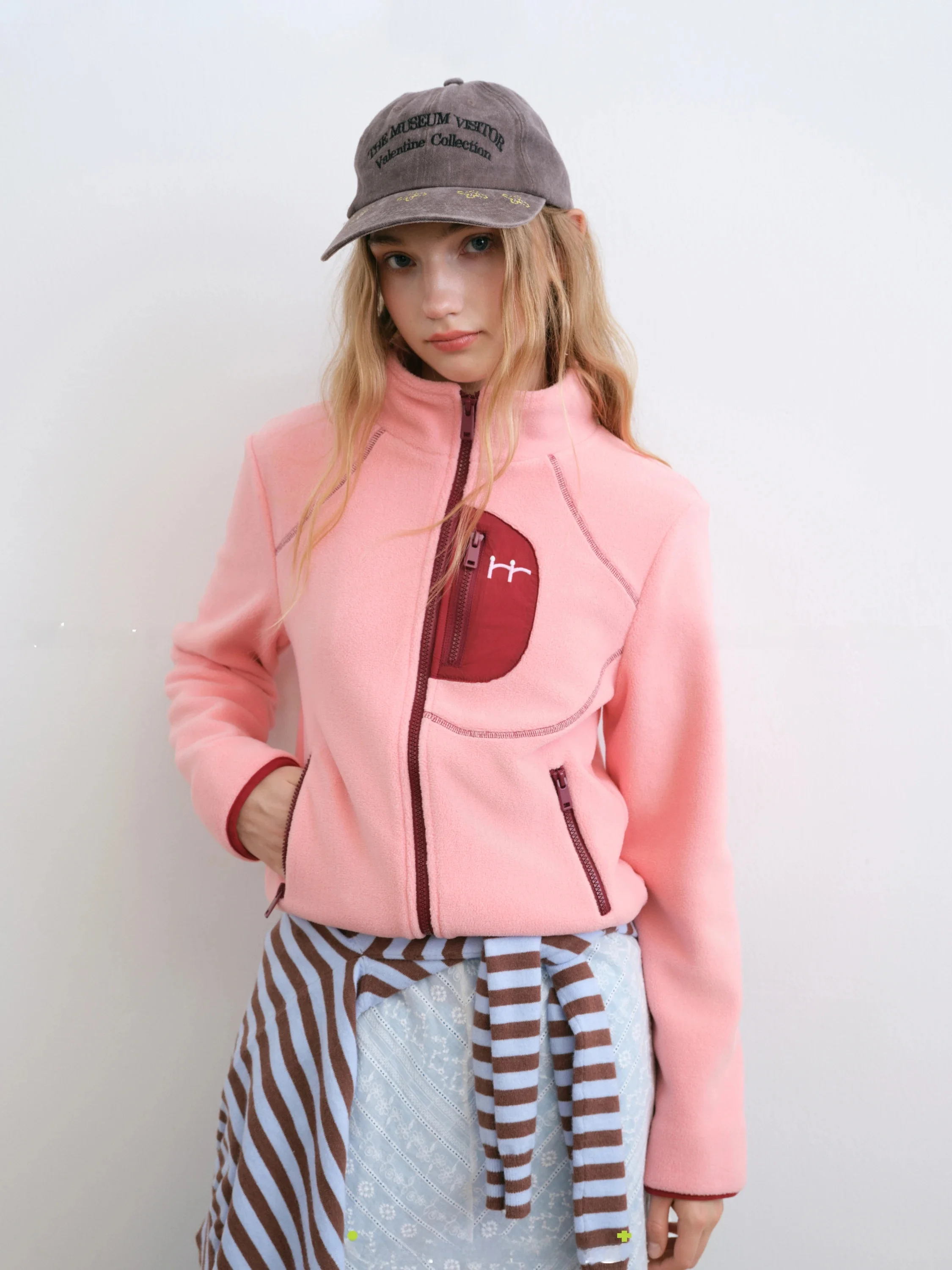 Riverstone plus Women's Fleece Short Jacket Slim Fit Stand Collar Warm Color Block Pocket Top Winter Outerwear Polyester