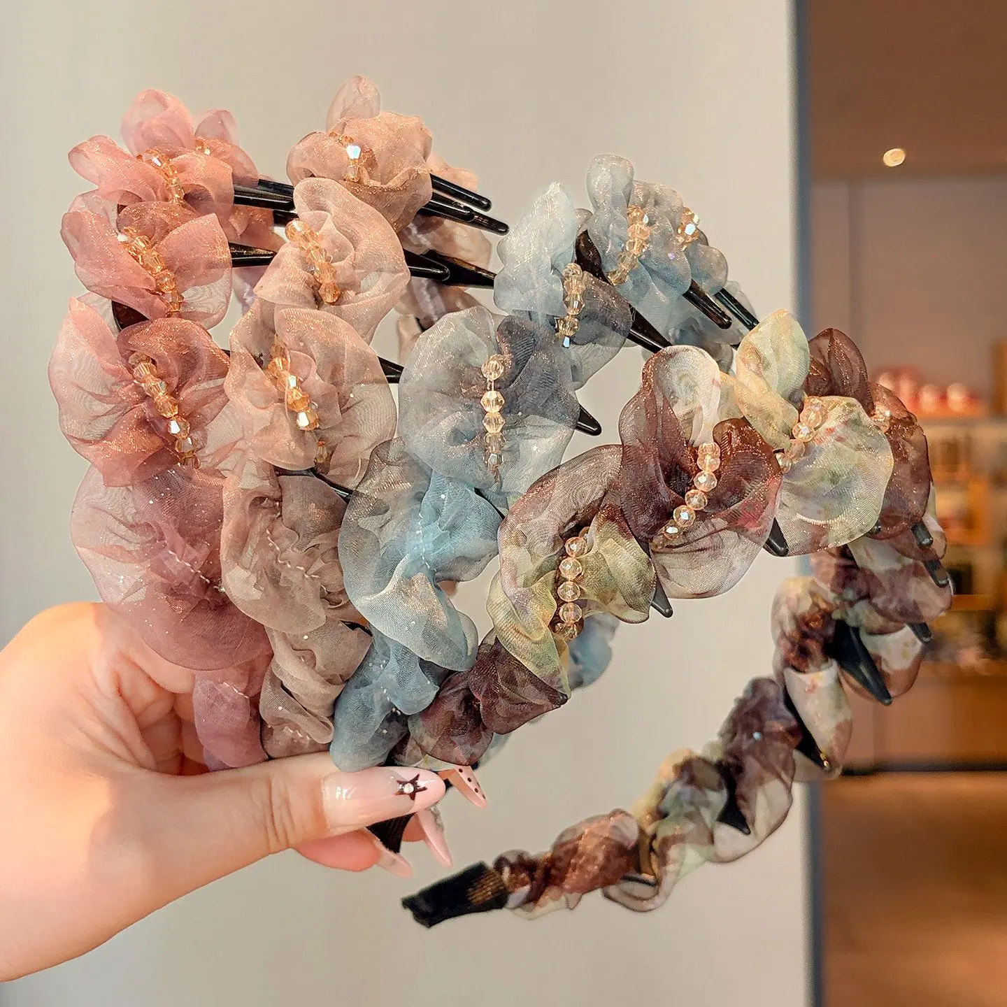 Spring and Summer Mesh Temperament Headband New Style, High-end and Stylish, Beautiful Hair Accessories for Women