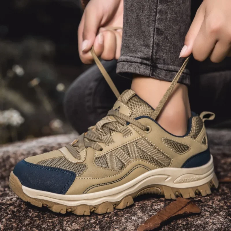 

Women and men Anti Slip Outdoor Hiking Shoes men Trekking Mountain Shoes Tracking Treking Hike Sneakers women Hiking shoes