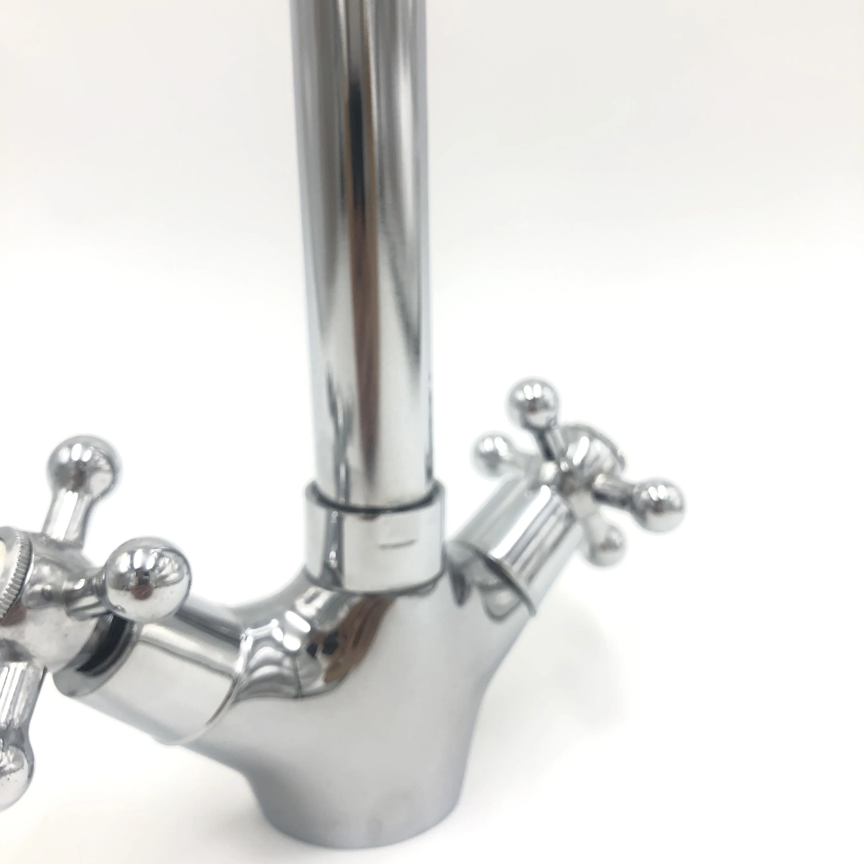 Modern Design Dual Handle Kitchen Faucet Brass Sink Mixer with Ceramic Valve Core