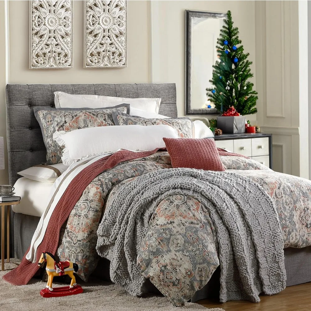 3 Piece Comforter Set with Pillow Shams, Gray Medallion Pattern, King Size, Classic Traditional Rustic Bedding Set, Comforters