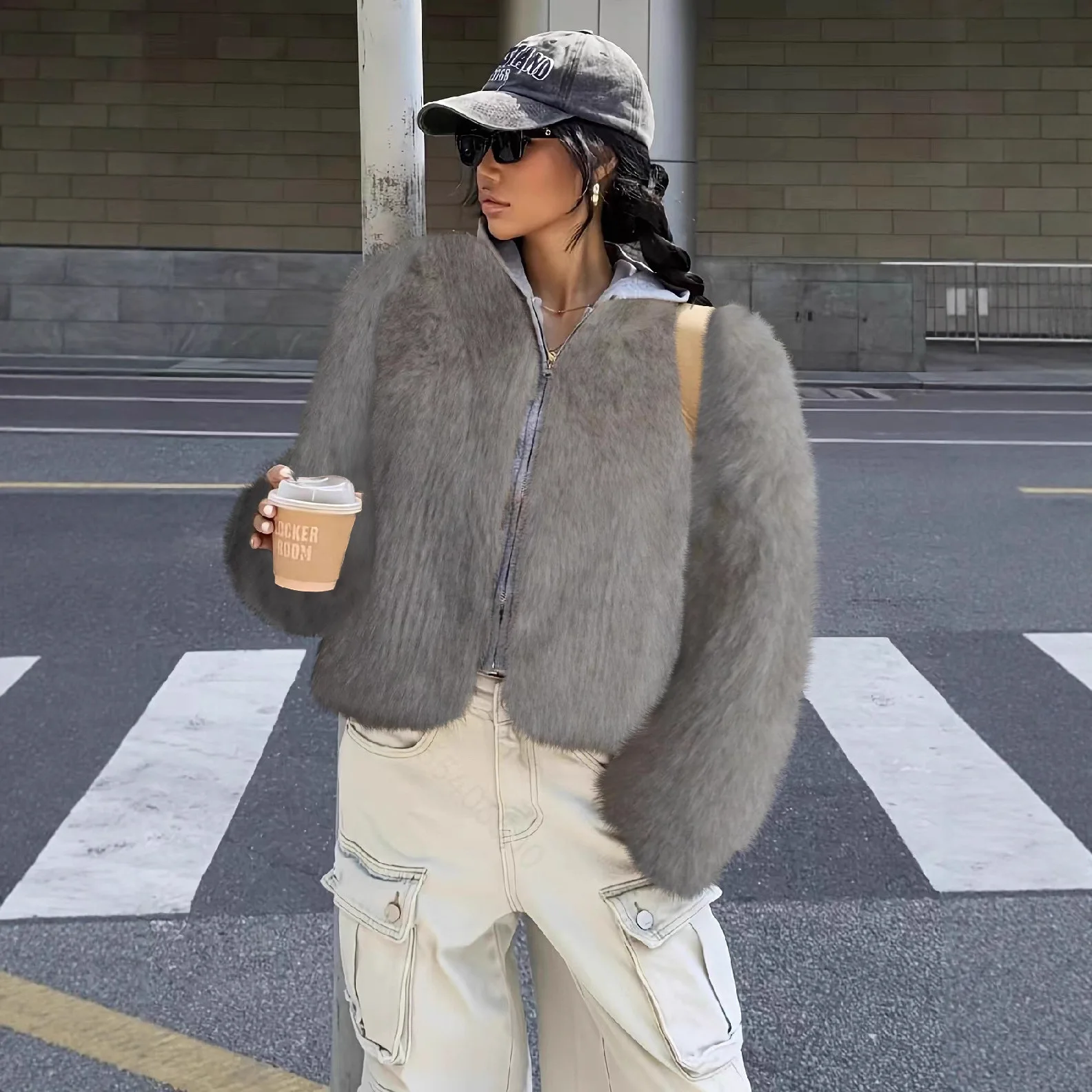 المرأة الشتاء الفراء الاصطناعي سترة فاخرة طويلة رقيق الشعر التلبيب طوق ايكو معطف الفرو للإناث فضفاضة تناسب الحرارية سيدة معطف الفرو