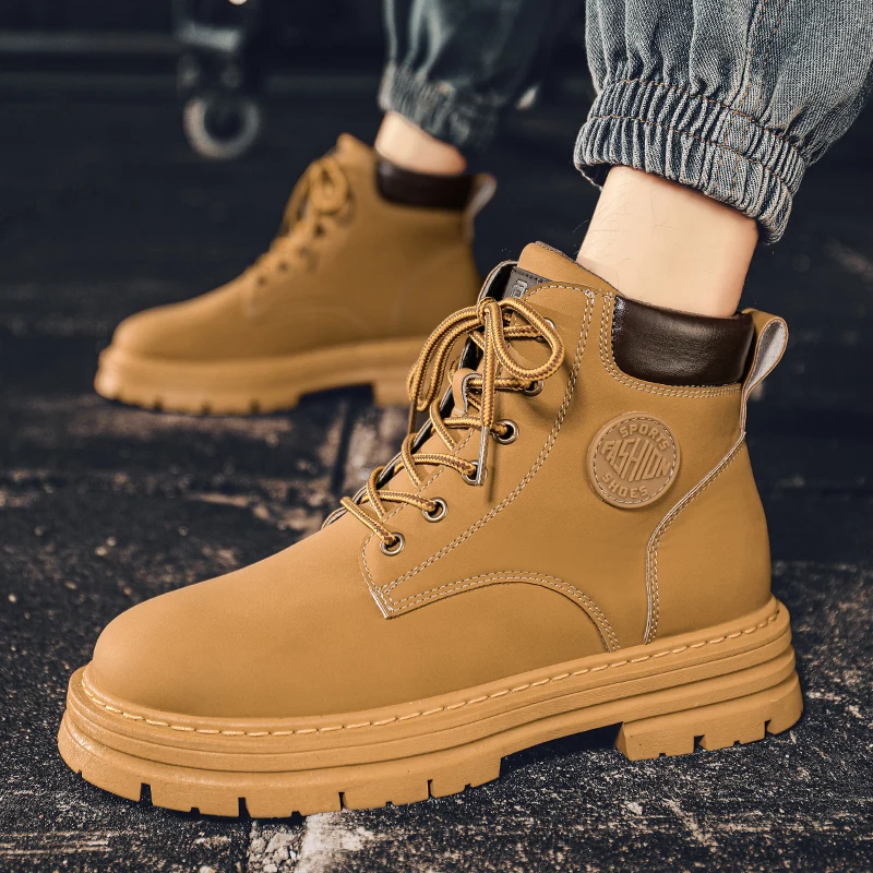 Men\'s high top boots four season outdoor work shoes anti slip and comfortable yellow boots fashion British casual leather boots