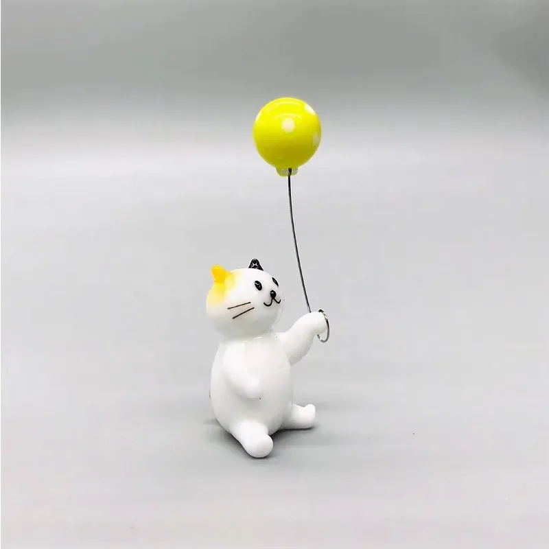

Multifunctional Tiny Glass Crafts Statue Glass Cat Holding Balloon