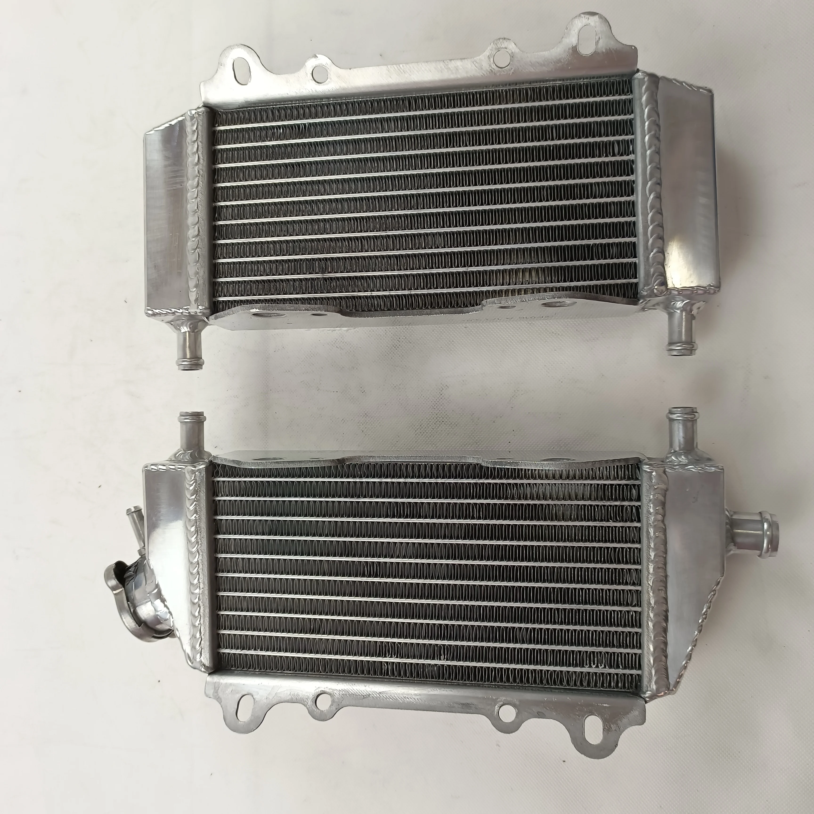 

For 2003 2004 Kawasaki KX250 KX 250 Aluminum Radiator Cooler Cooling Coolant