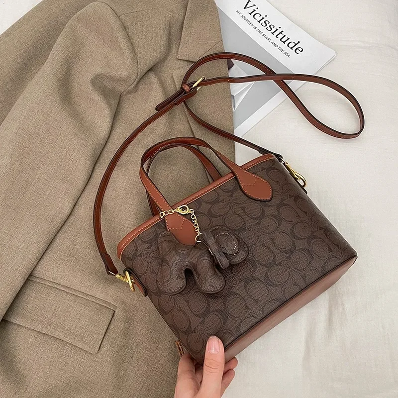

Classic Luxury Brand Women's Shoulder Bag Designer Leather Crossbody Handbag Elegant Tote For Ladies Formal Casual