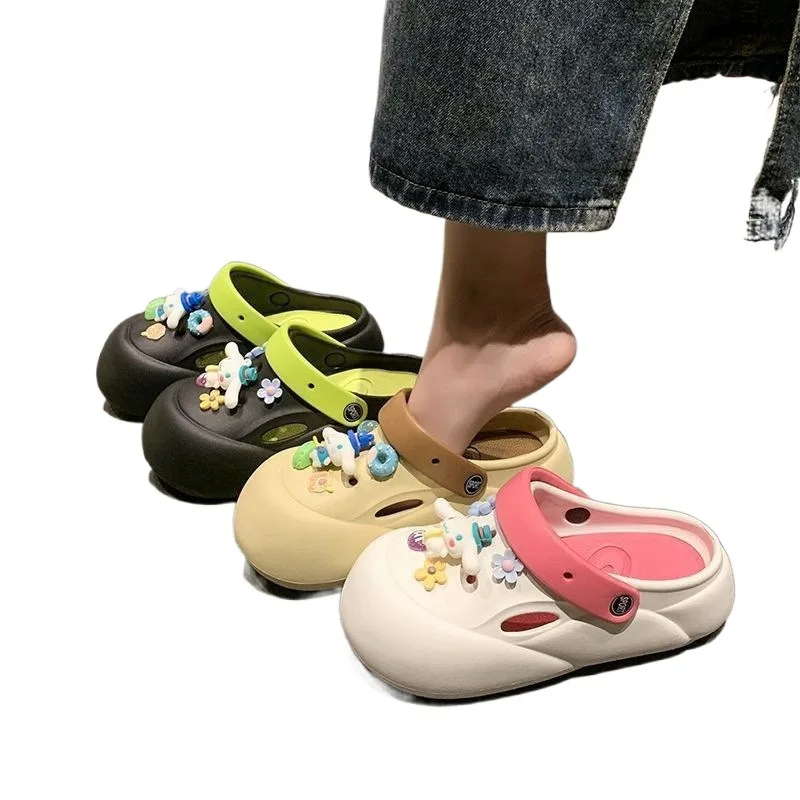 

Yugui Dog DIY Hole Shoes, Cute and Comfortable in Summer, Casual Home Versatile Non-slip Thick-soled Bag Head Sandals