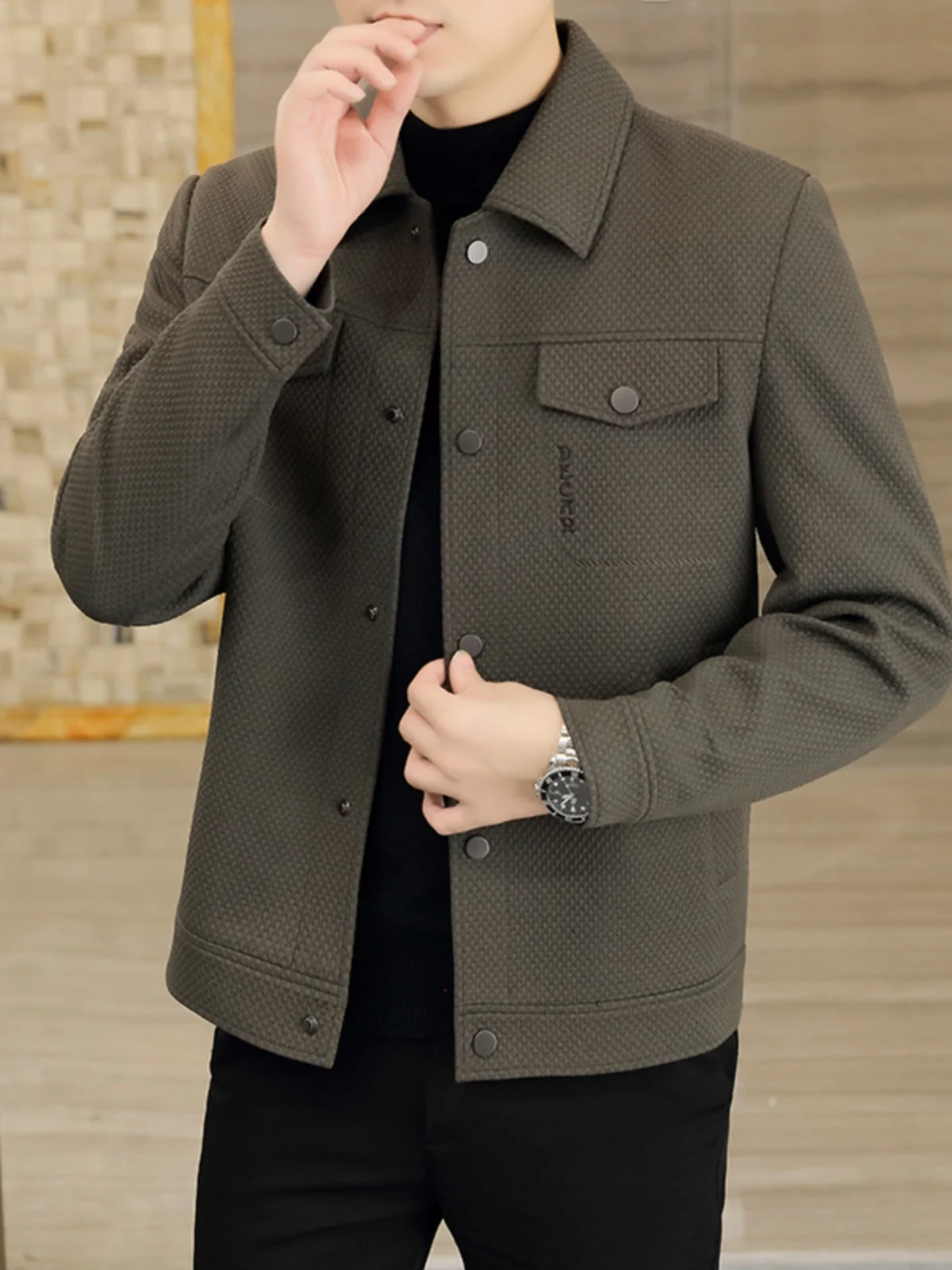 

Новая мужская повседневная шерстяная куртка 2025 года с отложным воротником, короткий рукав, весна-осень, деловой стиль, модный топ из полиэстера для мужчин