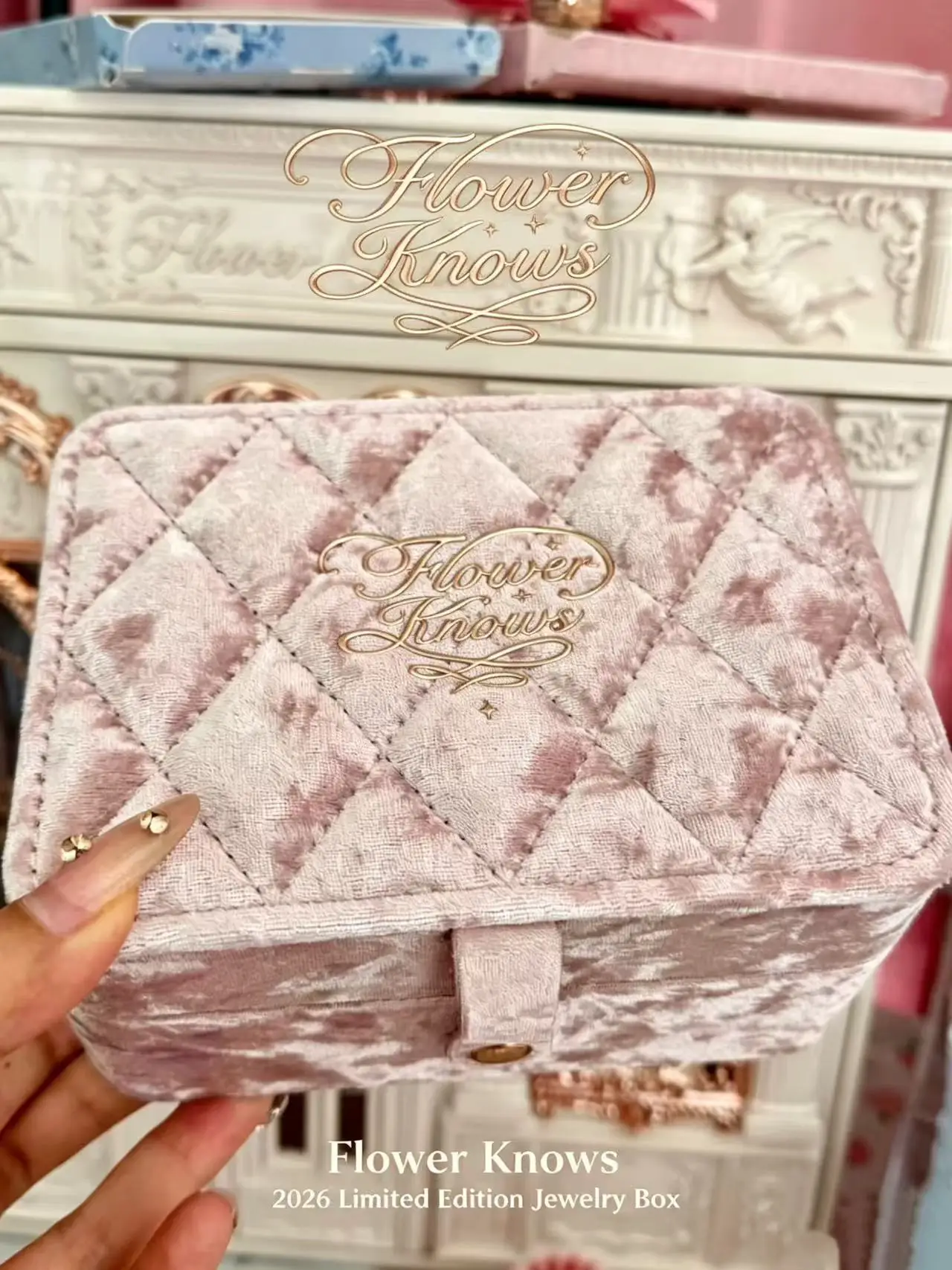 

Flower Knows 2026 Limited Edition Flocked Jewelry Box