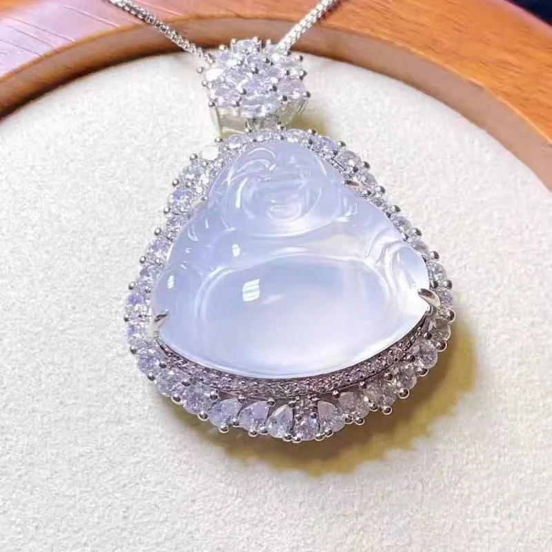 

New Chinese Ice-permeable Chalcedony Small Buddha Pendant Agate Big-bellied Buddha Necklace Is Comparable To Jadeite Buddha Gong