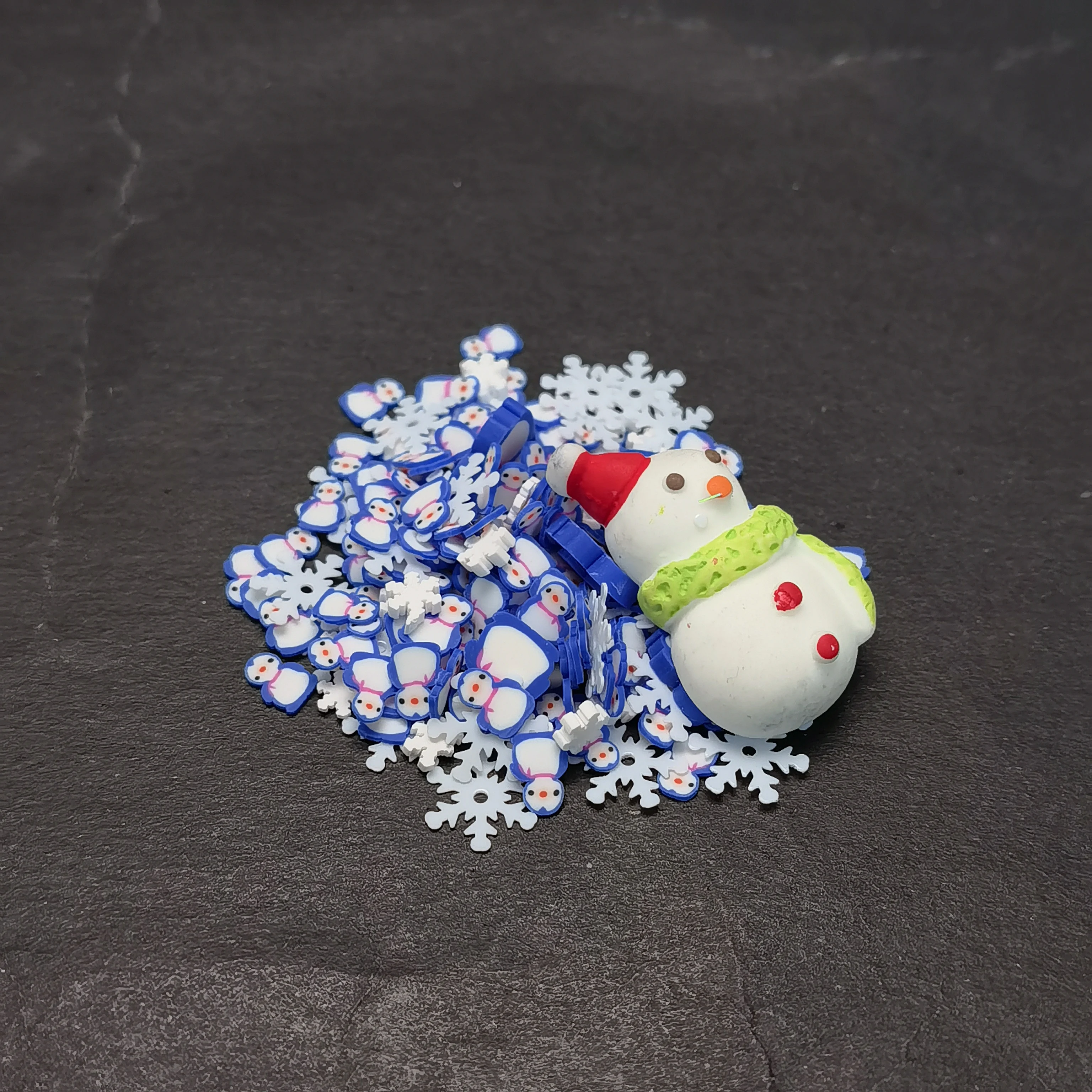 Christmas Series Slices Penguins Polymer Clay Soft Pottery Sprinkles  With White Snowflake Confetti for DIY Crafts Filling Acces