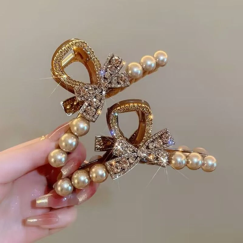Autumn Winter New Arrival Pearl Rhinestone Bow Hair Claw Women Luxury Elegant Large Hair Clip For Updo Hairstyle Hair Accessorie