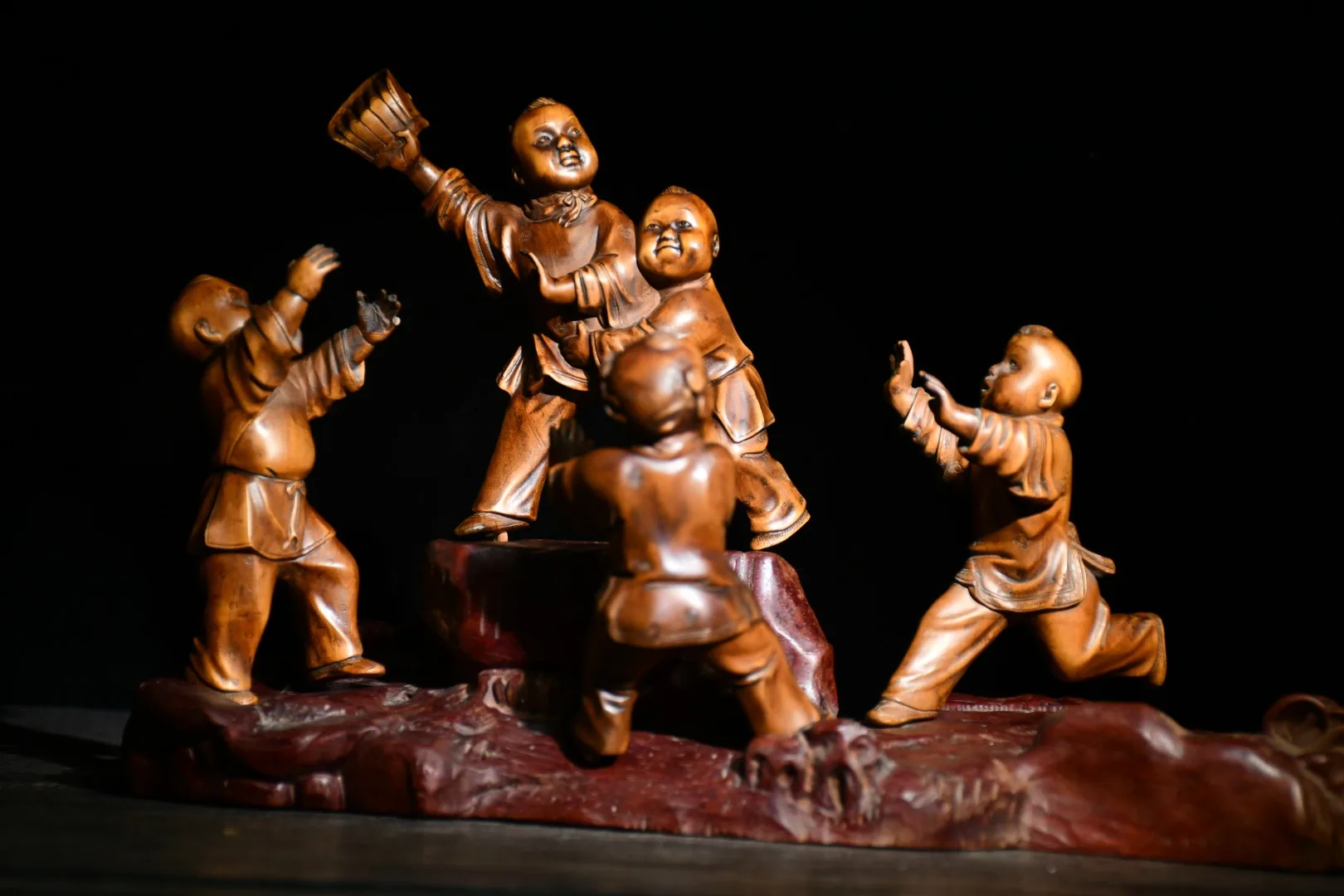Old Boxwood Five boys Childlike Delight tease Five sons all successful in the imperial examinations screen Wenfang Amass wealth