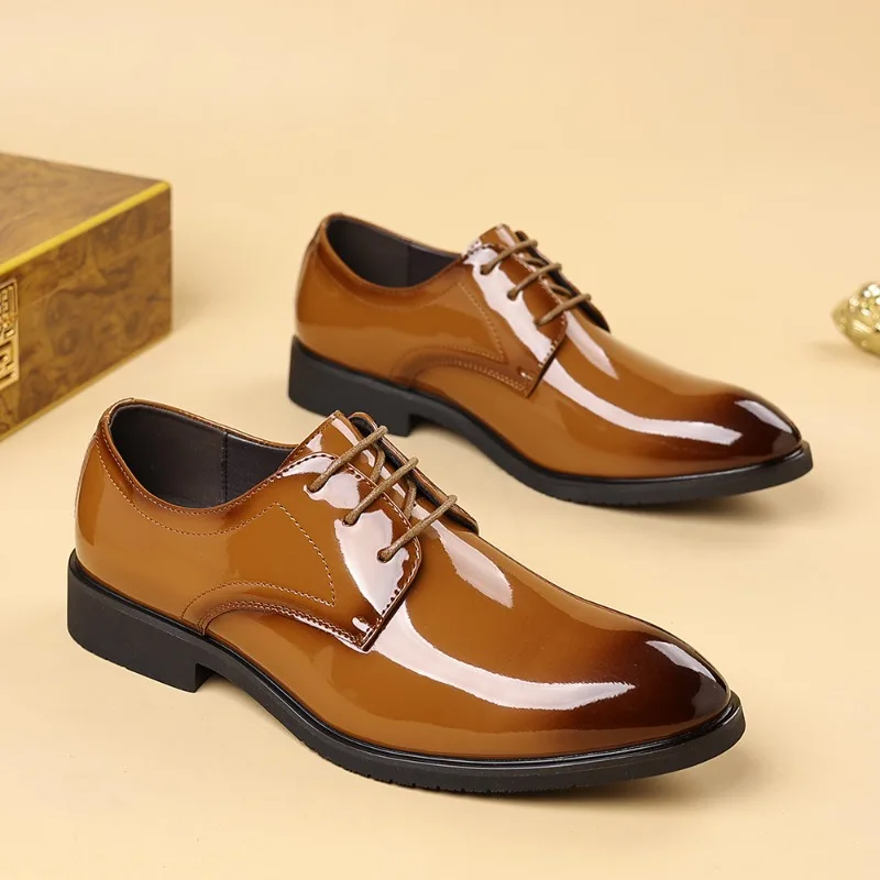 Light Luxury Mirror Fashionable Retro Derby Shoes Pointed  High-end Business  Leisure Banquet Wedding Shoes