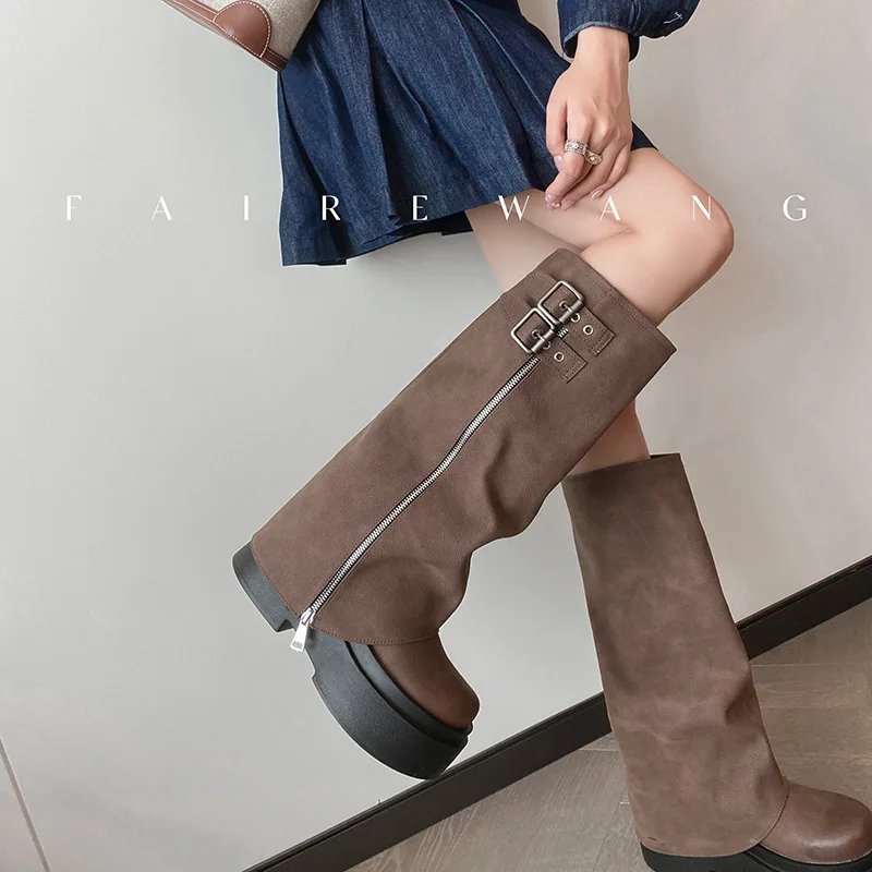 Women's Slouchy Knee-High Boots Chunky Platform Sole with Buckle Zipper Detail for Street Style Edgy Fashion Night Festivals