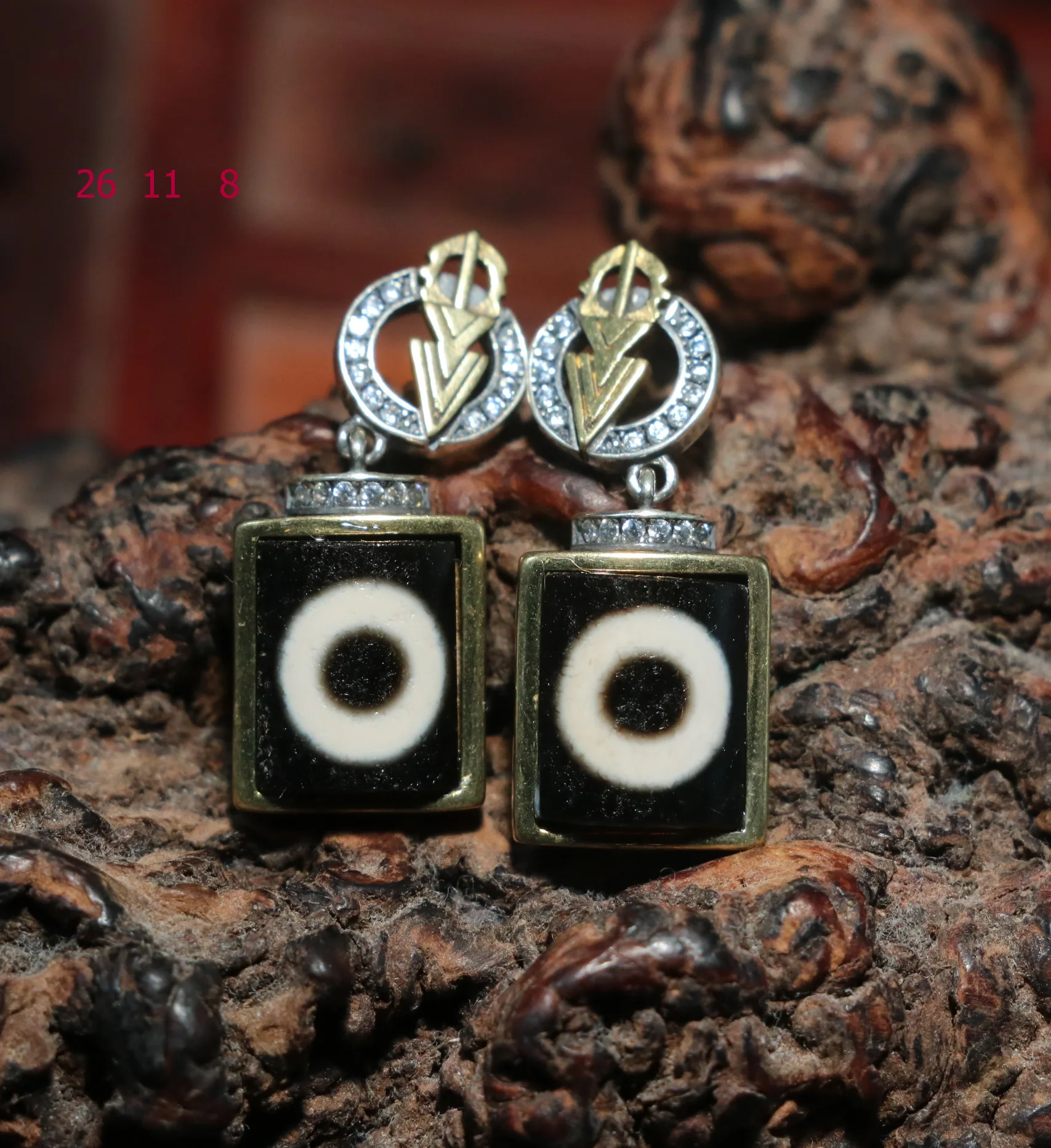 Treasure Unique A Pair Energy Tibetan Old Agate One Eyed dZi Bead S925 Silver Faqi Inlaid Eared Rings Amulet Talisman Jewelry