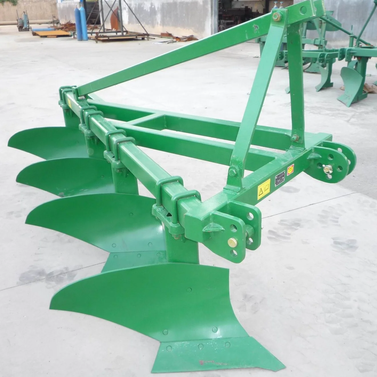 High quality farm machinery tractor mounted disc plough for sale