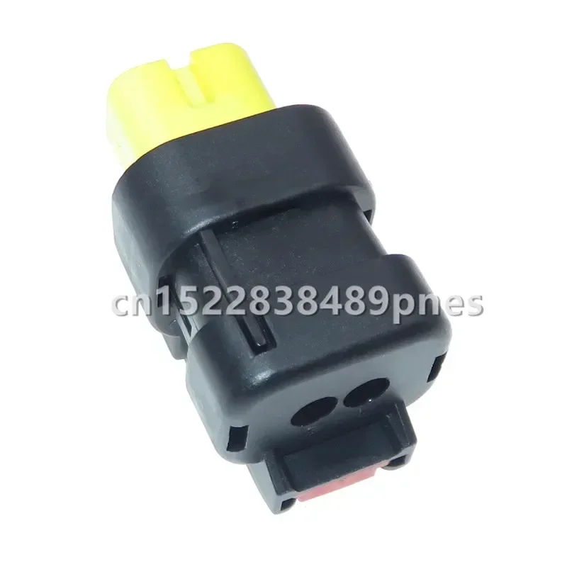 2 Pole 776427-3 Yellow Auto C6.4 Engine Timing Sensor Wiring Harness Connector For CAT320D