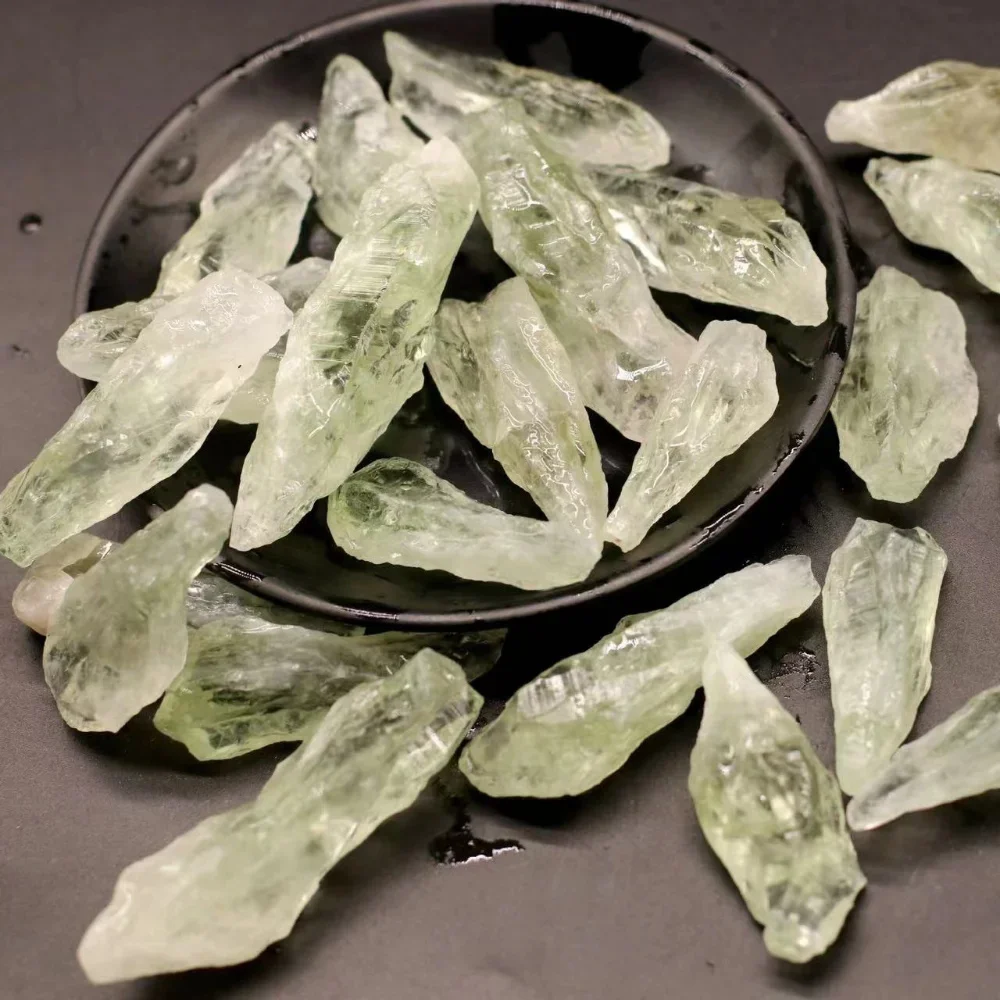 Naturale verde Fluorite pietra guarigione verde spina dorsale manganello cristallo di quarzo decorazioni per la casa vaso di fiori ciondolo fai da