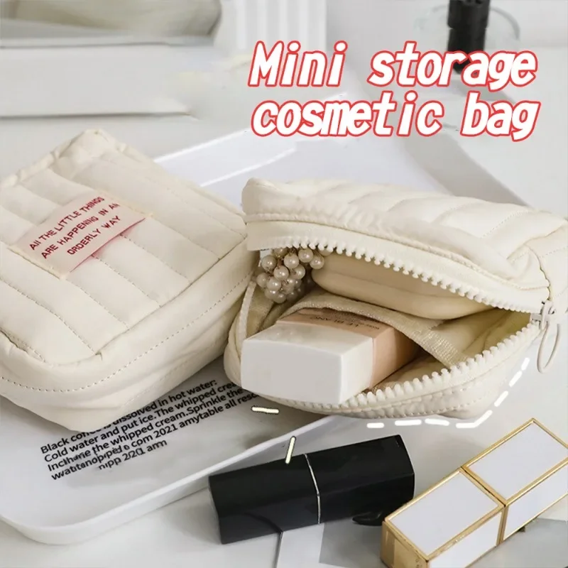 Ins Mini Makeup Bag Cute White Cloud Soft Zipper Package Cosmetic Brush Storage Packet Small Portable Girl Travel Bags Container