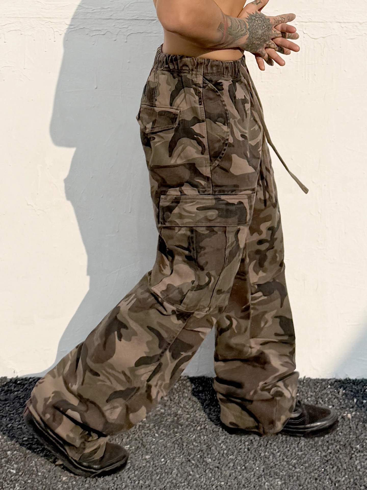 

Trendy American Workwear Style Camouflage Loose Straight Casual Pants Men's Draped Denim Jeans Multi-Pocket Loose Fit Trousers