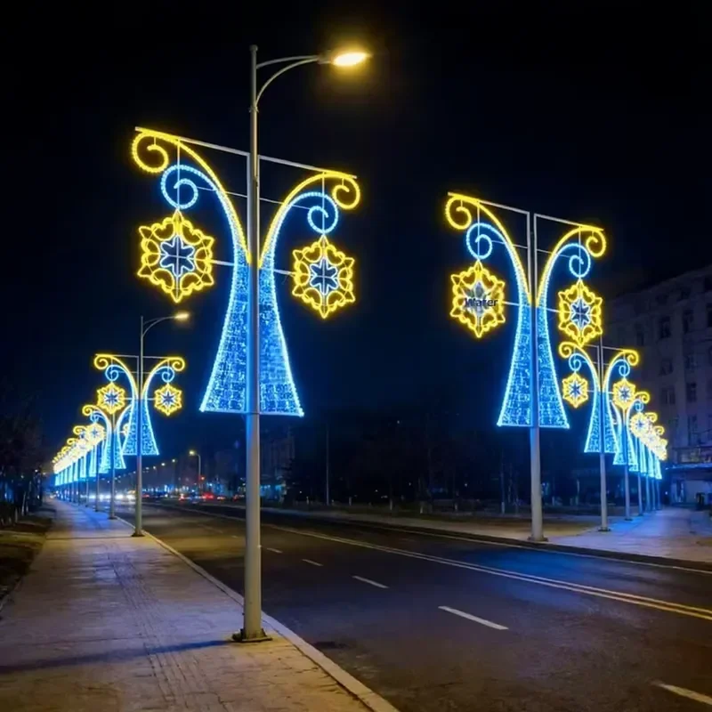 LED Streetlight Pole Snowflake Christmas Light Waterproof Snowflake-Shaped Lamp Tree-Hanging Light Festive Decoration 24-220V