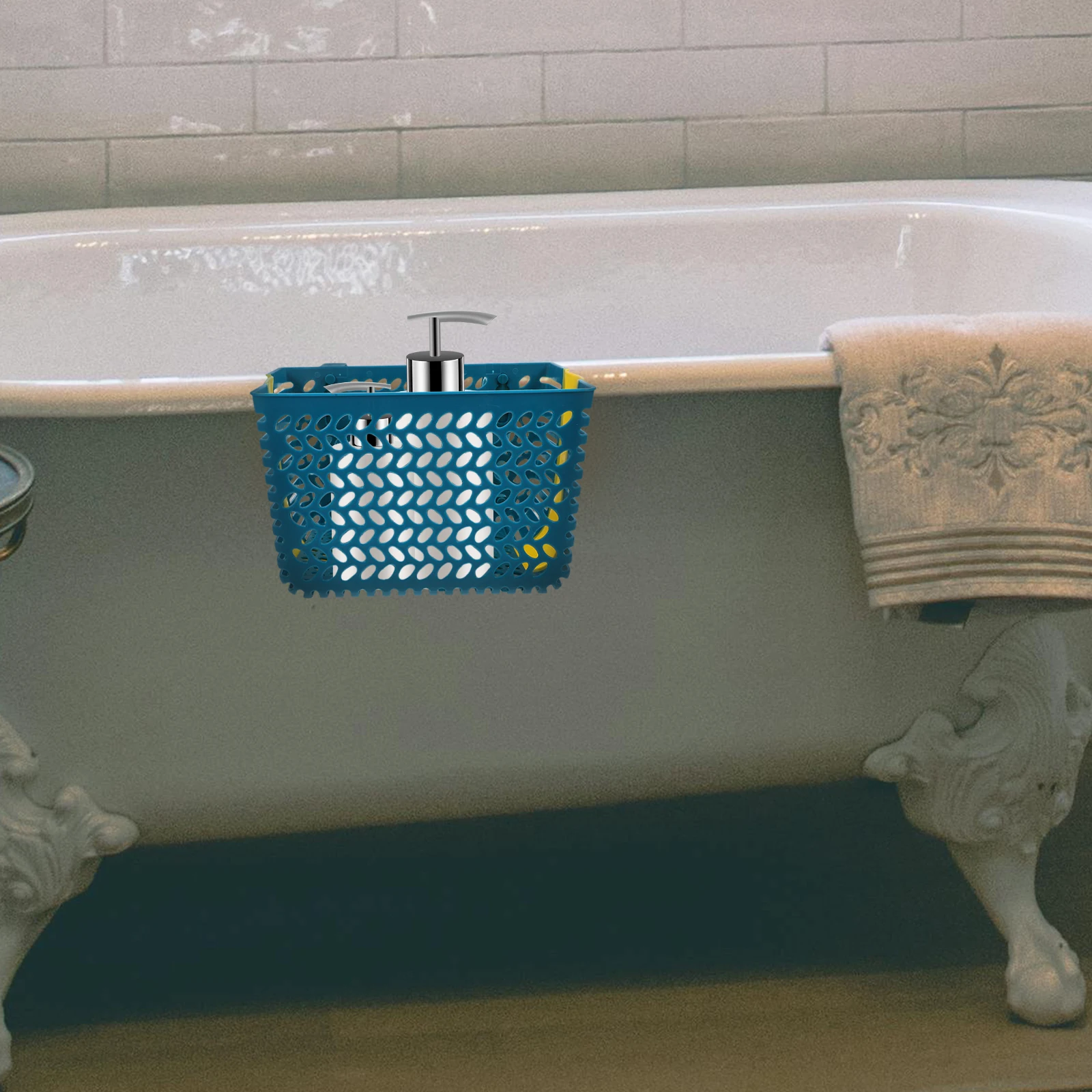 

Plastic Storage Basket Waterproof for Pool Bathrooms Hanging Organizer Multifunctional Pool Area Stylish Essentials Holder