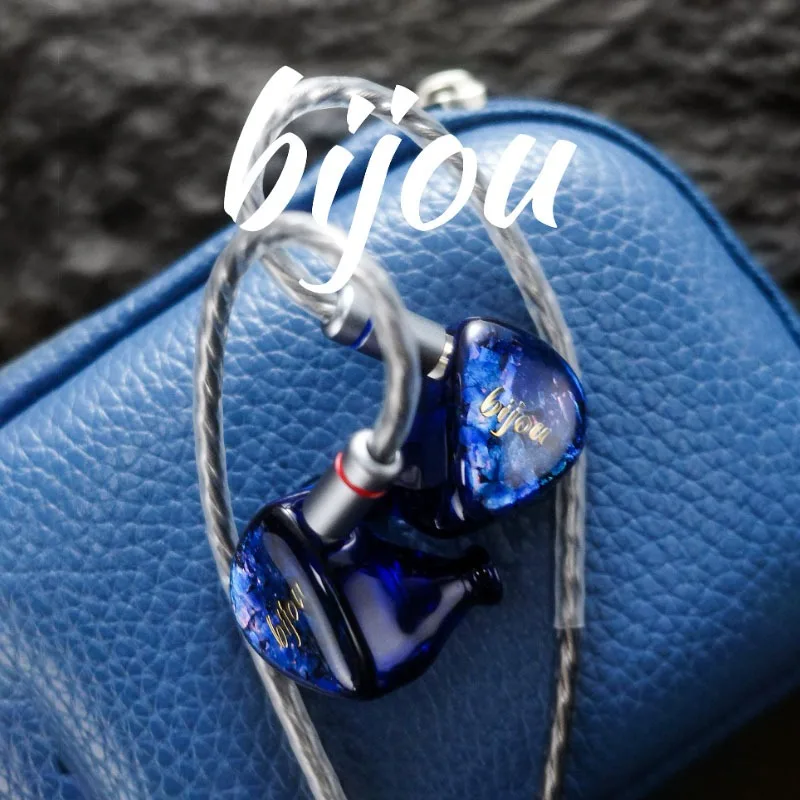 

QoA Bijou Gem-Styled Wired in-ear Earbuds Entry-level Hybrid Dynamic BA IEM Headphones HiFi Sound for Pop & Vocal Music