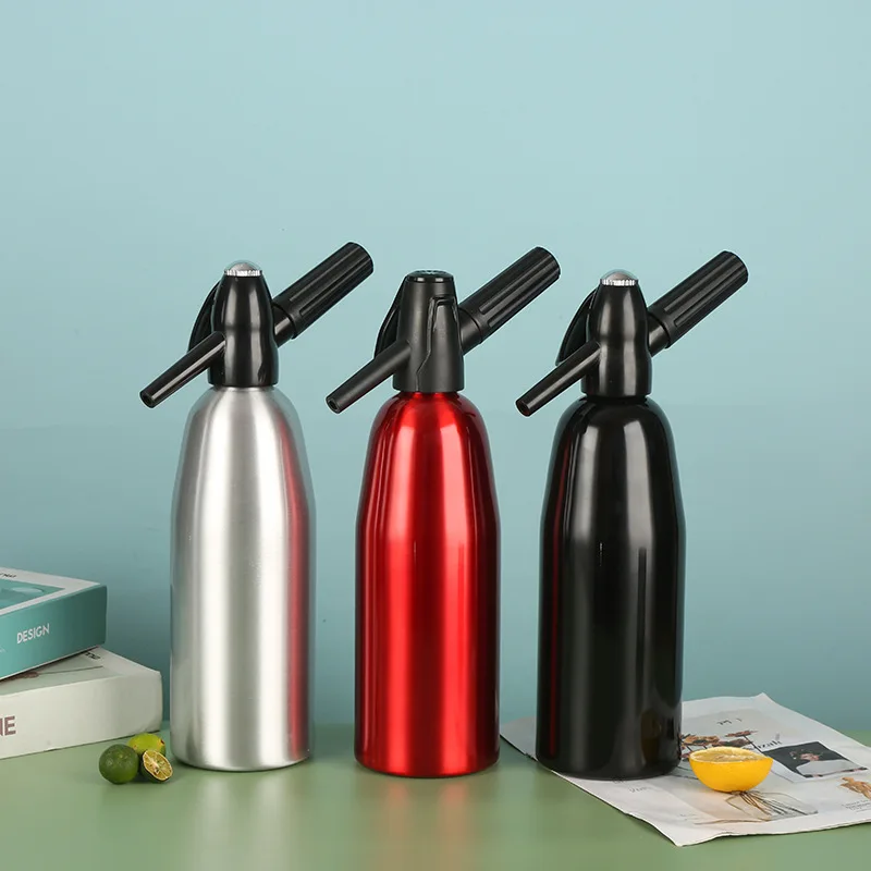 

Sparkling Water Maker Soda Water Making Bottle Soda CO2 Cocktail Drinks Pressurizer Bartender Siphon Accessories DIY Soda Maker