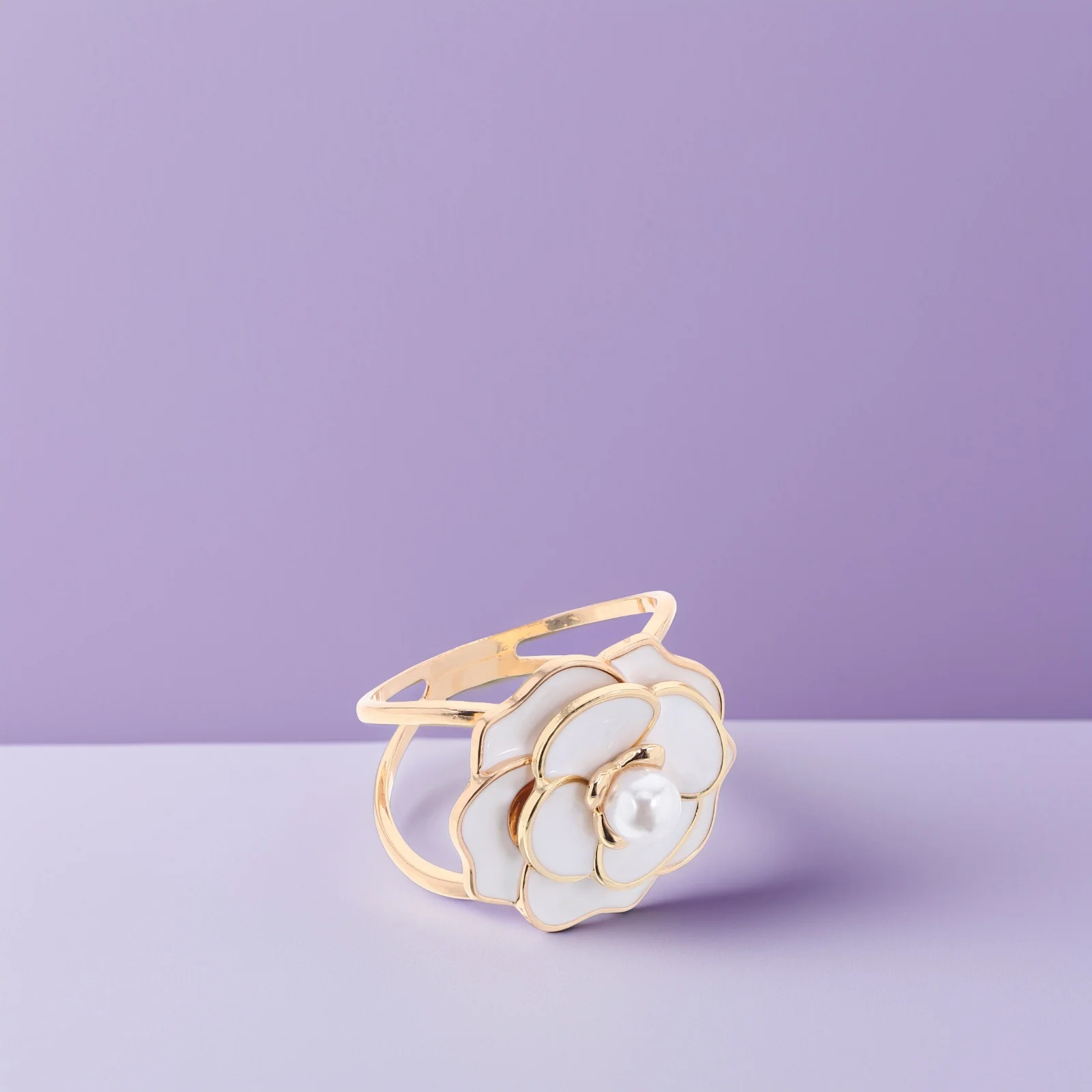 

Flower Ring Clip Alloy Buckle For Women Shawl Cardigan Decorative Accessory Scarf Rings Metal Scarf Clips Clothing Ring Decor